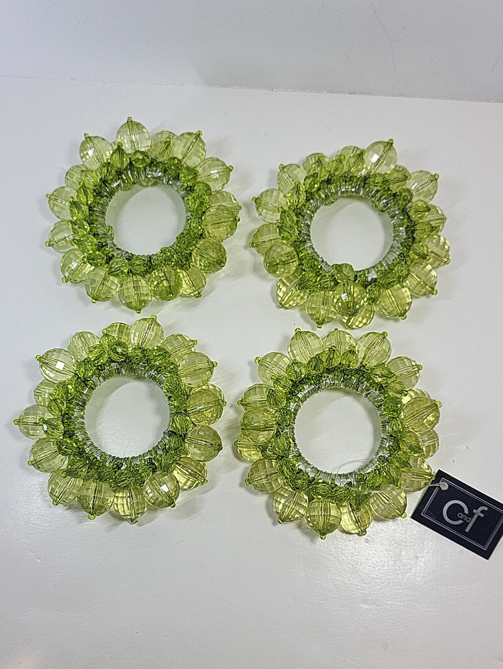 C&F Beaded NAPKIN RINGS Holders Set of 4 Light Yellowish Green Faceted Plastic